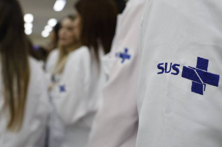 Candidatos a residência médica já podem se inscrever para o Enare 2026