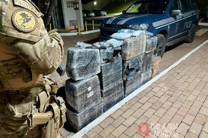 Carga de arroz escondia mais de 370 kg de drogas e é apreendida na BR-369, entre Cascavel e Corbélia