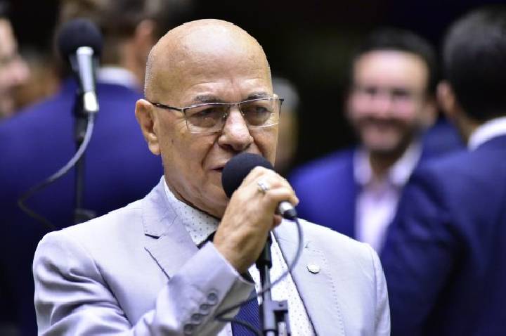 Comissão aprova nova regra sobre divisão de lucros de empresa em caso de divórcio