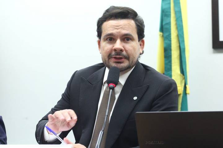 Comissão aprova projeto que acelera a venda de bens apreendidos do crime organizado