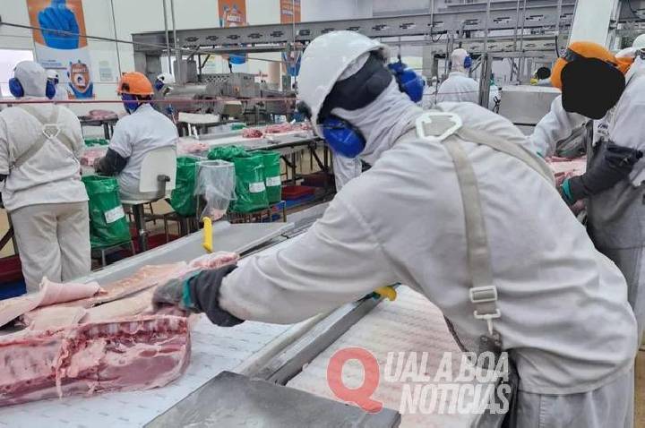 Fiscalização revela mais de 7 mil acidentes de trabalho não registrados em frigorífico no Oeste do Paraná