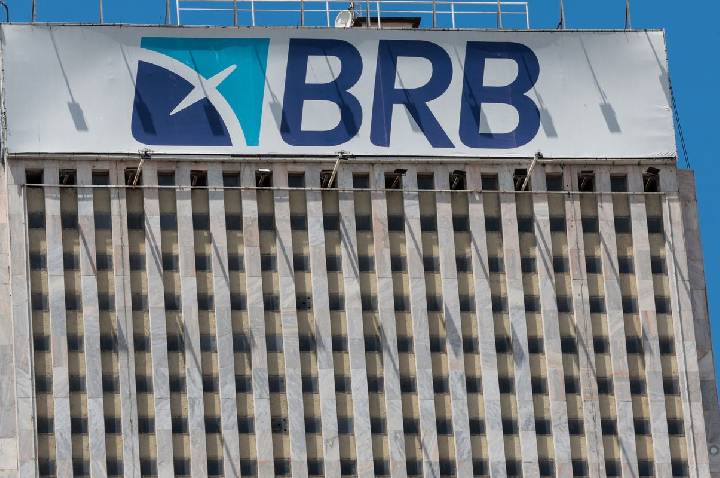 STF suspende julgamento sobre uso de imóveis públicos para salvar BRB