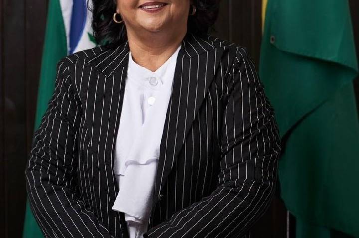 Você me conhece? Prazer, eu sou a vereadora Olinda Fiorentin