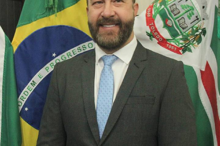 Você me conhece? Prazer, eu sou o vereador Marcos Zanetti