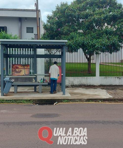 Artista colombiano transforma rua de Cascavel em galeria a céu aberto