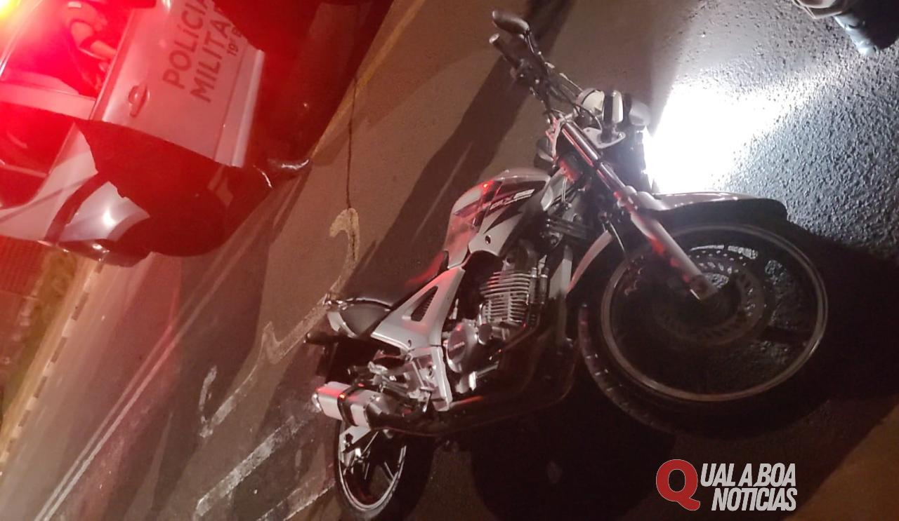 Jovem tenta fugir da Rotam e sofre queda com motocicleta na Vila Pioneiro