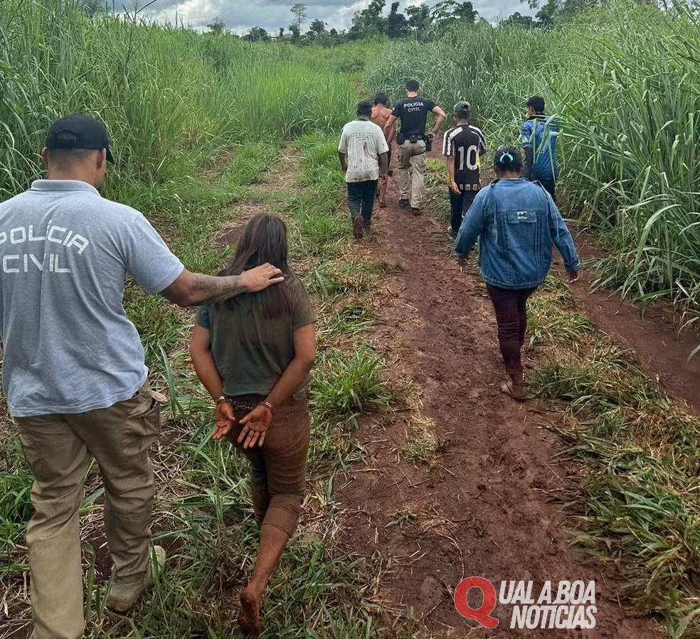 Mulher ajuda ex a decapitar e ocultar corpo de atual namorado em córrego de aldeia