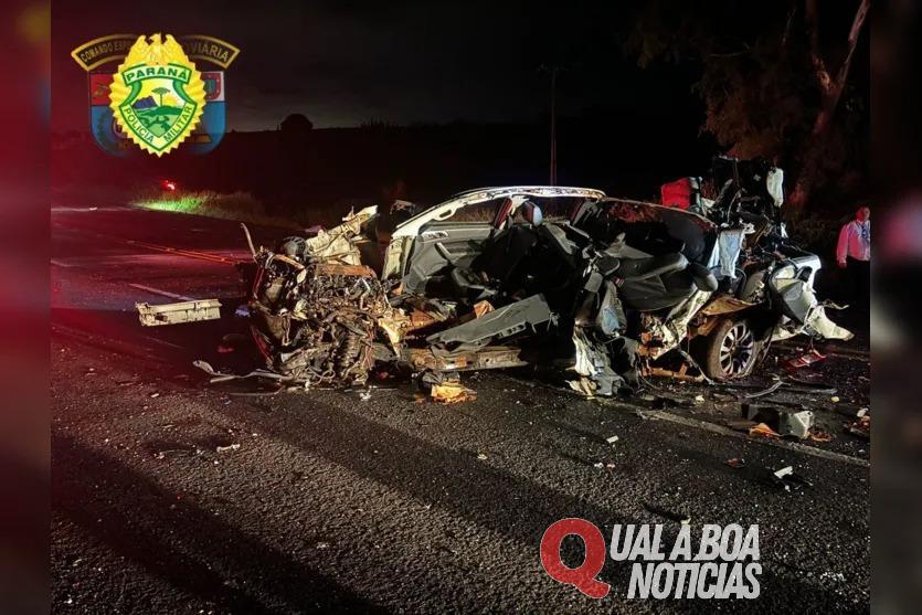 Ônibus que fazia a linha Guaíra/São Paulo se envolve em batida com caminhonete e resulta em uma morte e sete feridos