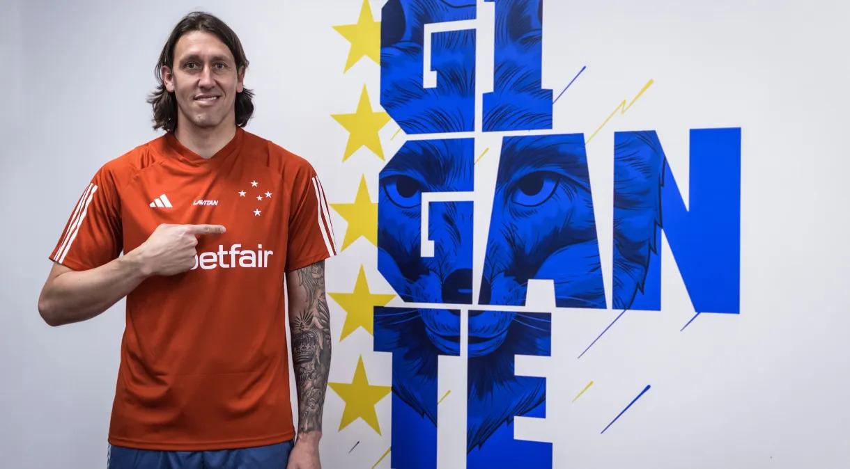 Cássio vai a campo pela primeira vez após ser anunciado como reforço do Cruzeiro