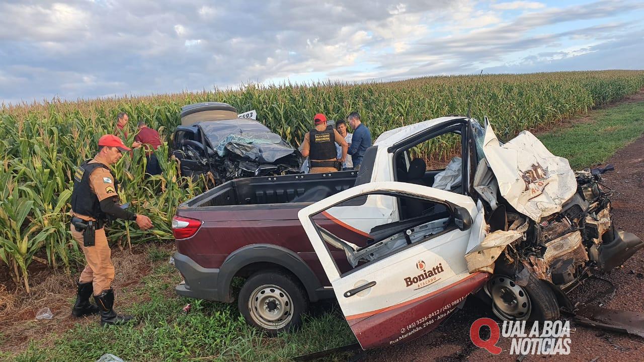 Duas pessoas ficam feridas em grave acidente na PR-317 em Toledo
