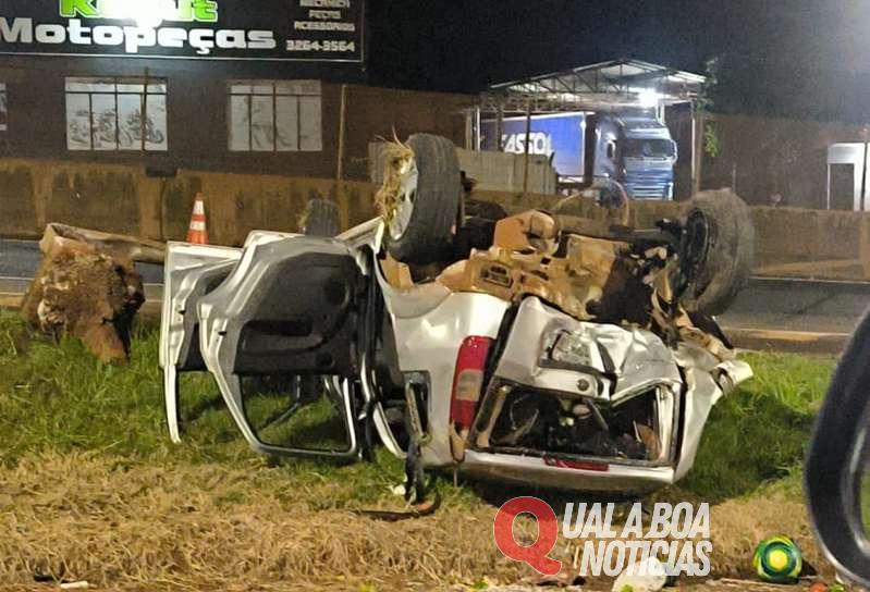 Grave acidente entre três carros é registrado na BR-277, em Medianeira