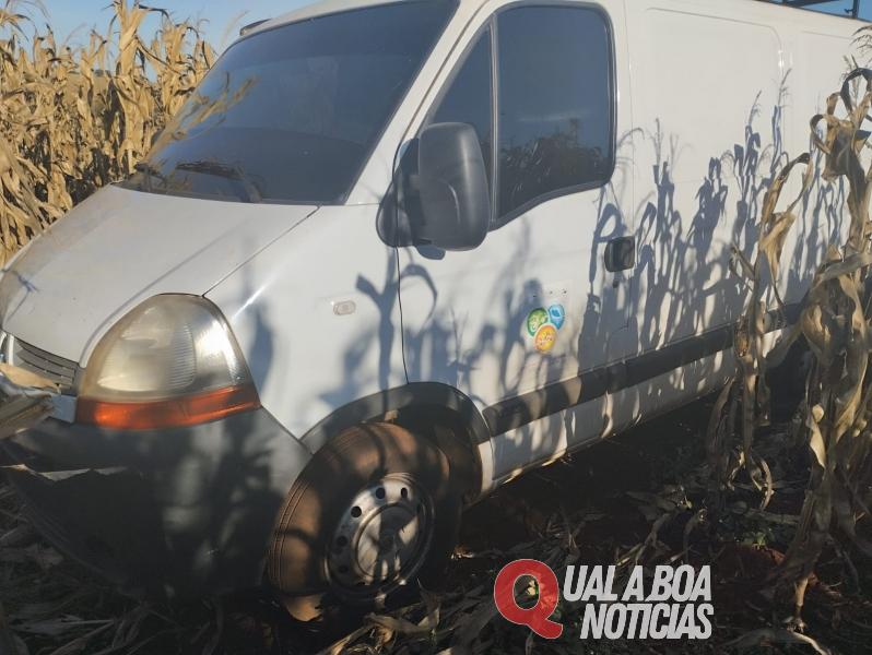 Patrulha Rural recupera van furtada da Prefeitura de Maripá no interior de Guaíra