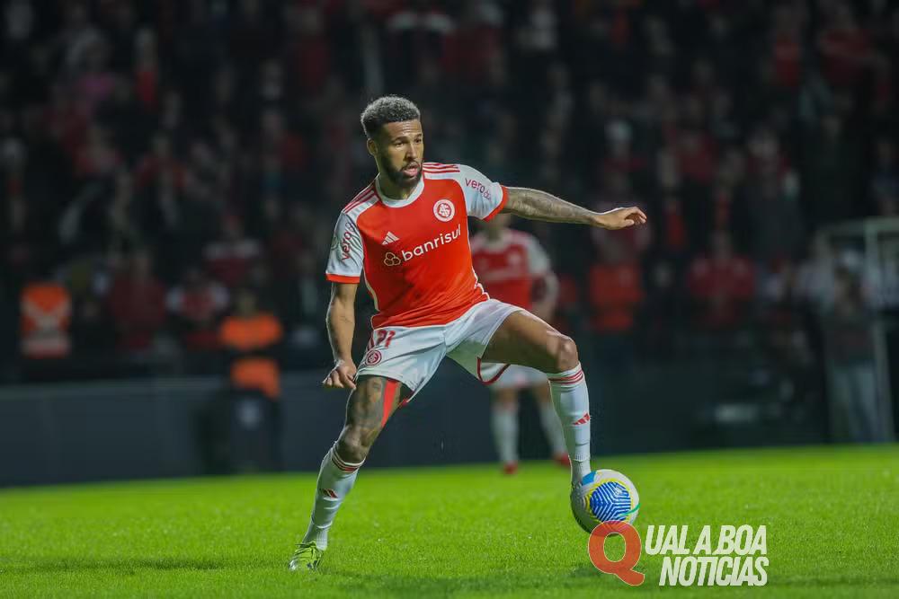 Wesley e Alario levam o terceiro cartão amarelo e desfalcam o Inter diante do Criciúma