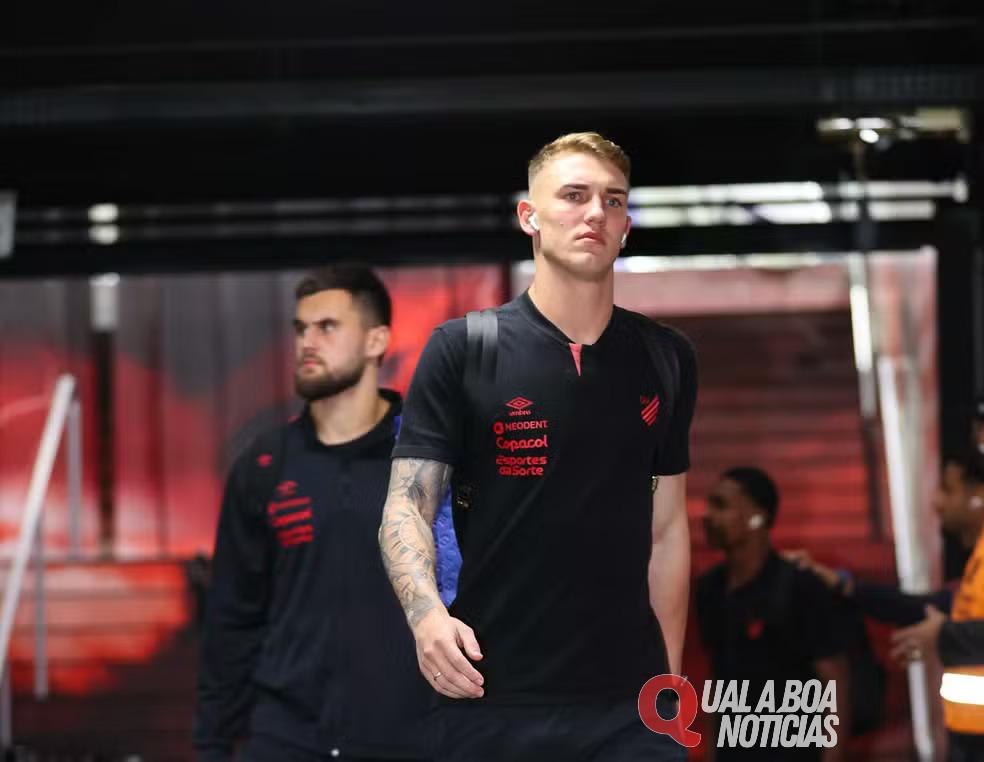 Athletico x São Paulo: Léo Linck admite vacilo na expulsão: 