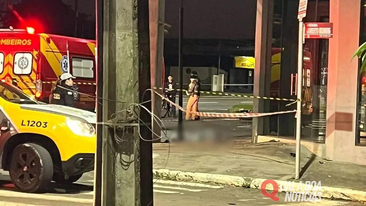 Jovem morre em acidente durante tentativa de fuga de blitz no Paraná