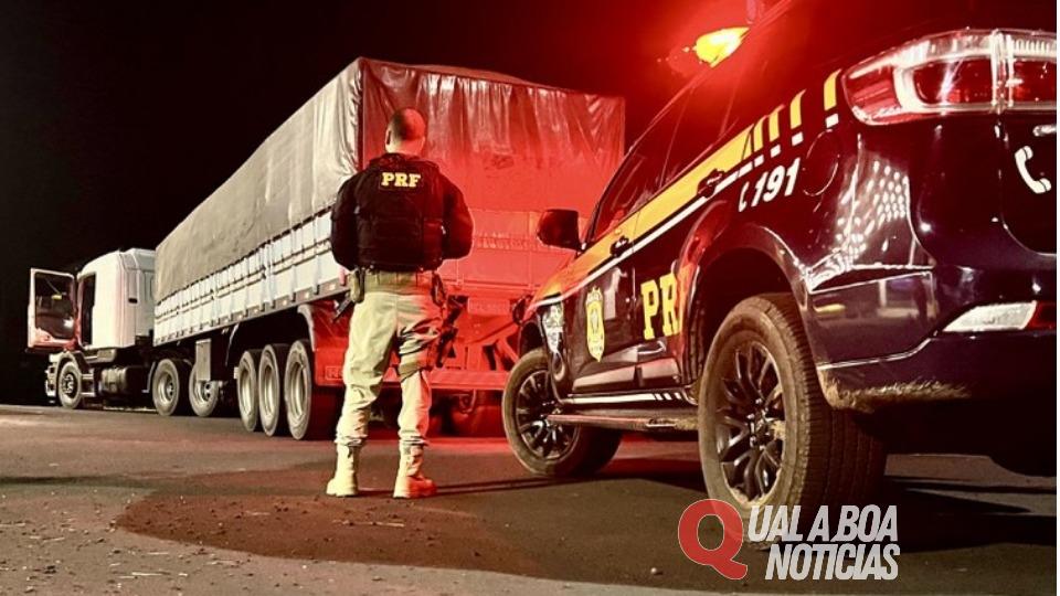 PRF apreende 129 mil cigarros eletrônicos durante abordagem no Paraná