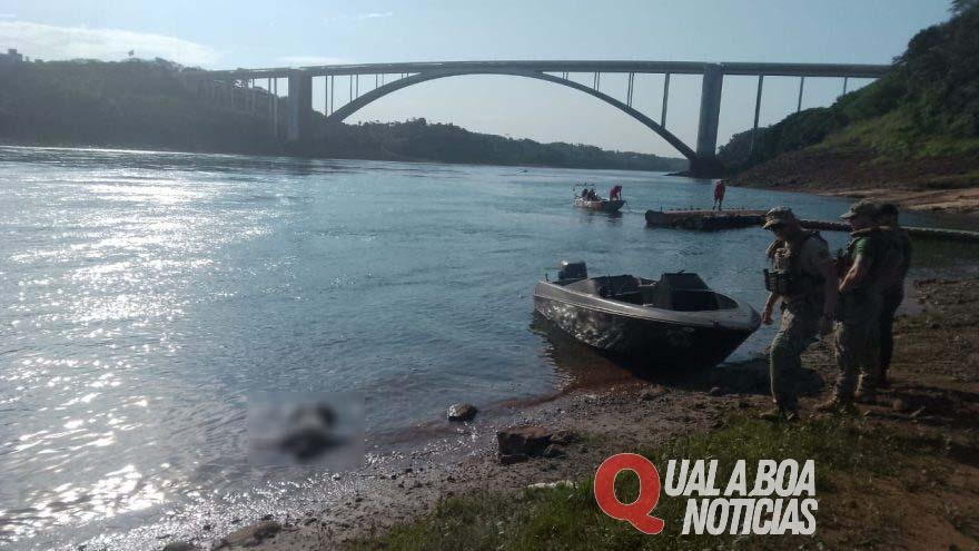 Cadáver é encontrado boiando no Rio Paraná