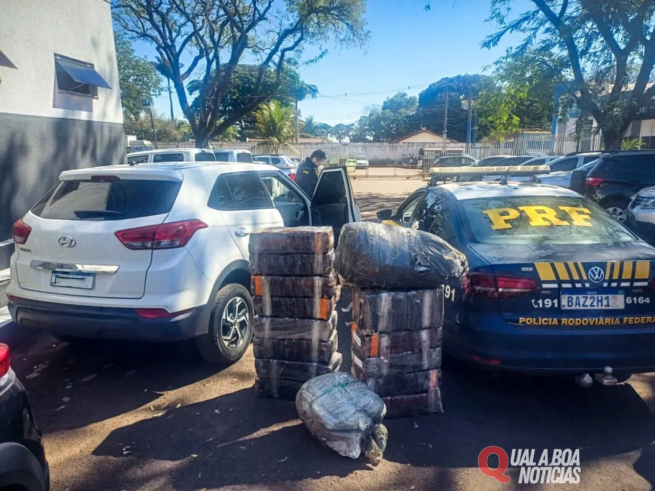 PRF apreende 314 kg de drogas em Maringá