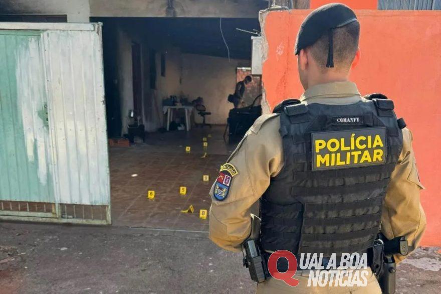 Ao acordar, casal se depara com corpo carbonizado no quintal de casa