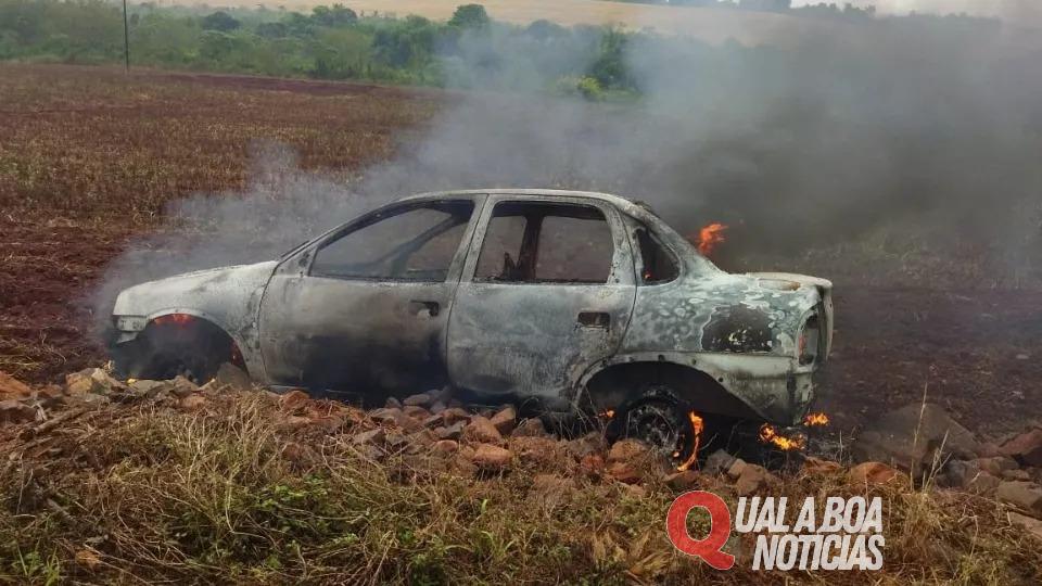 Em Capitão: Nora esfaqueia sogros, na tentativa de fuga o carro da mulher pega fogo e ela é presa