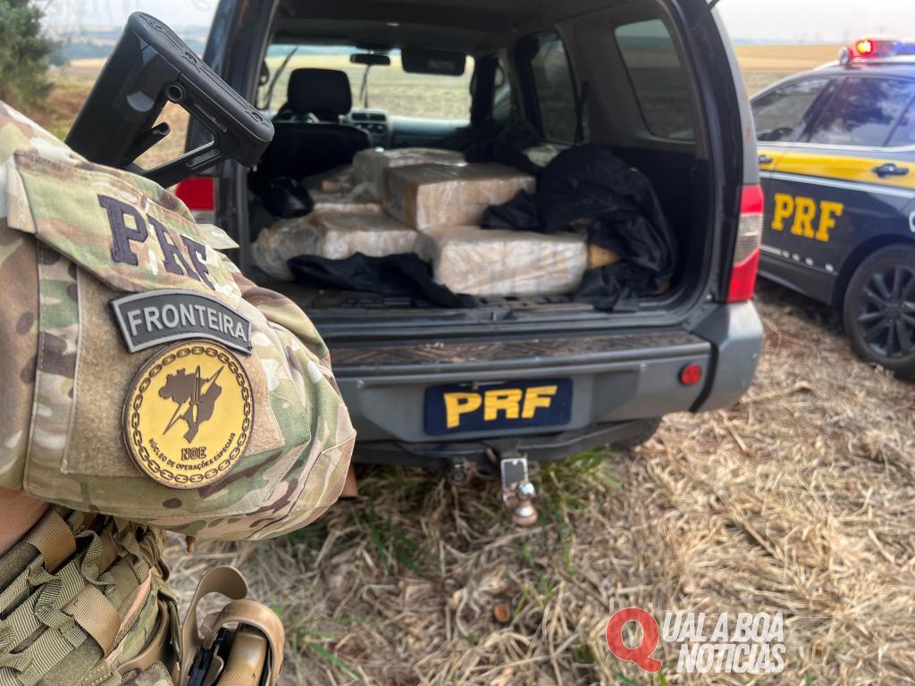 Em fuga traficante abandona carro com 430 Kg de maconha em Toledo