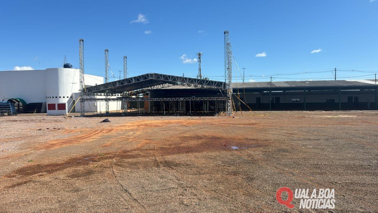 ESTRUTURA DA 43ª EXPOVEL 2024 COMEÇA A SER MONTADA