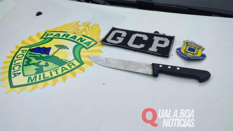 Armado com faca, homem tenta invadir gabinete de Prefeito nesta manhã, mas é detido em Cascavel