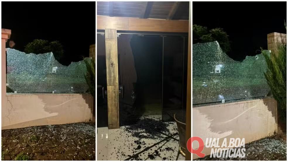 Casa de candidato a prefeito de cidade de SC é atacada a tiros