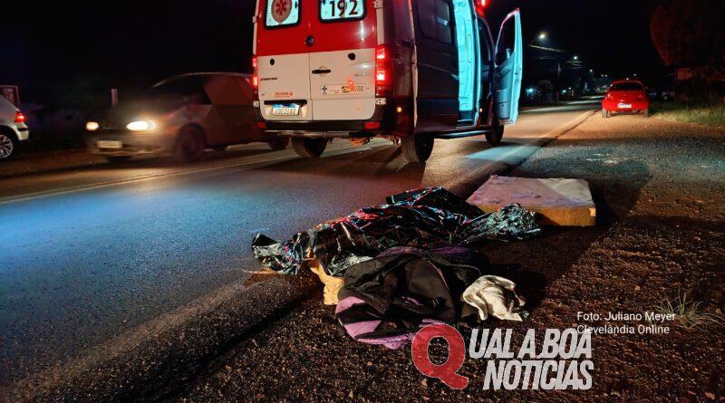 Homem é encontrado morto no meio da rua com facada no pescoço