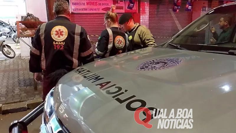 Homem é morto a tiros sentado em cadeira, no centro de Campo Mourão
