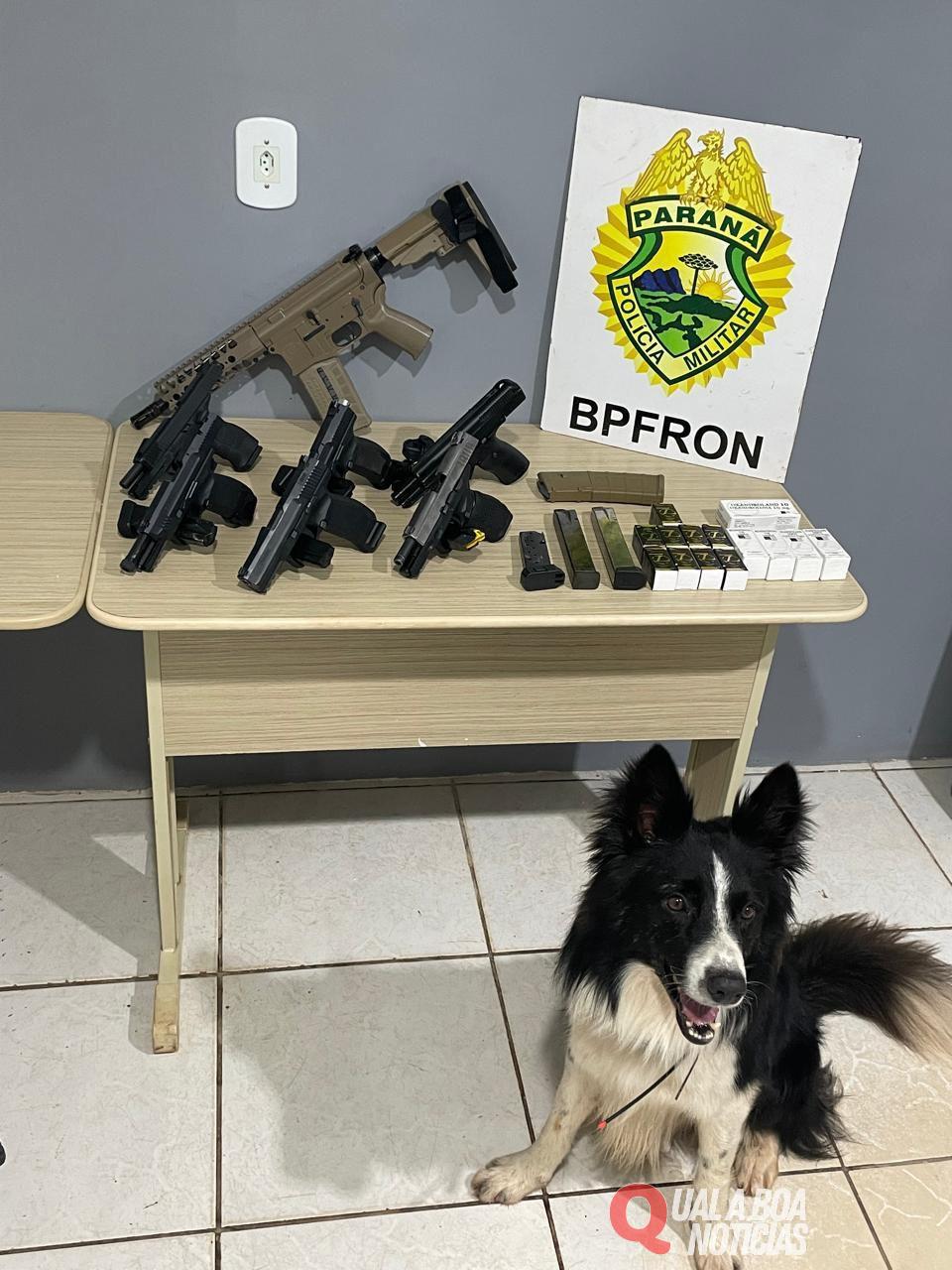 Mulher é presa transportando pistolas e fuzil em ônibus