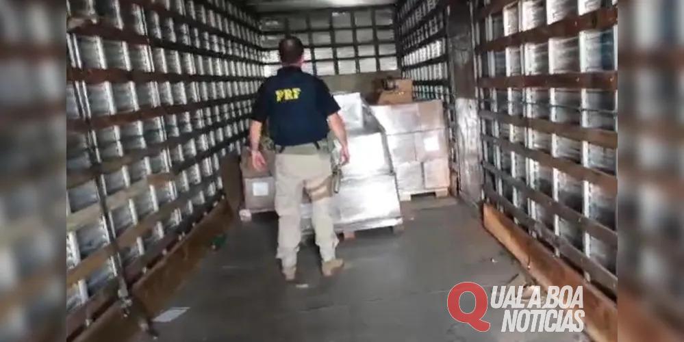 PRF apreende mais de 2 toneladas de maconha em Ponta Grossa; Caminhoneiro pegou a carga em Toledo