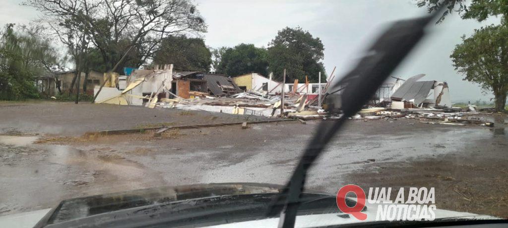 Temporal arrasa área rural de Itaipulândia e deixa rastro de destruição
