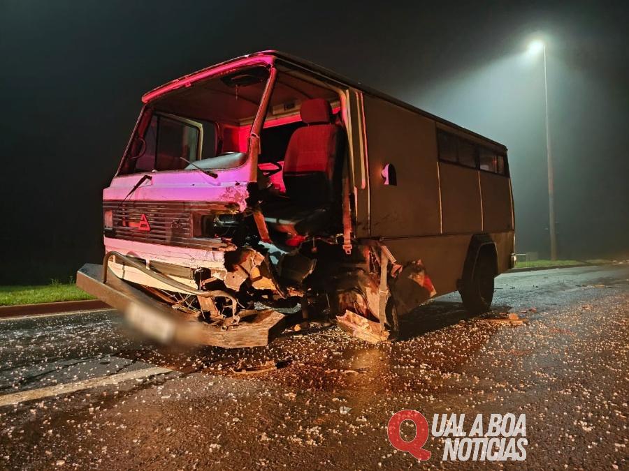 Grave acidente é registrado na PR-239 entre Toledo e Assis Chateaubriand; A colisão frontal deixa vítima fatal