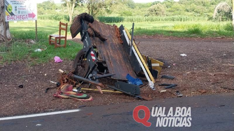 Grave acidente envolve carro e carroça em Guaíra e quatro ficam feridos