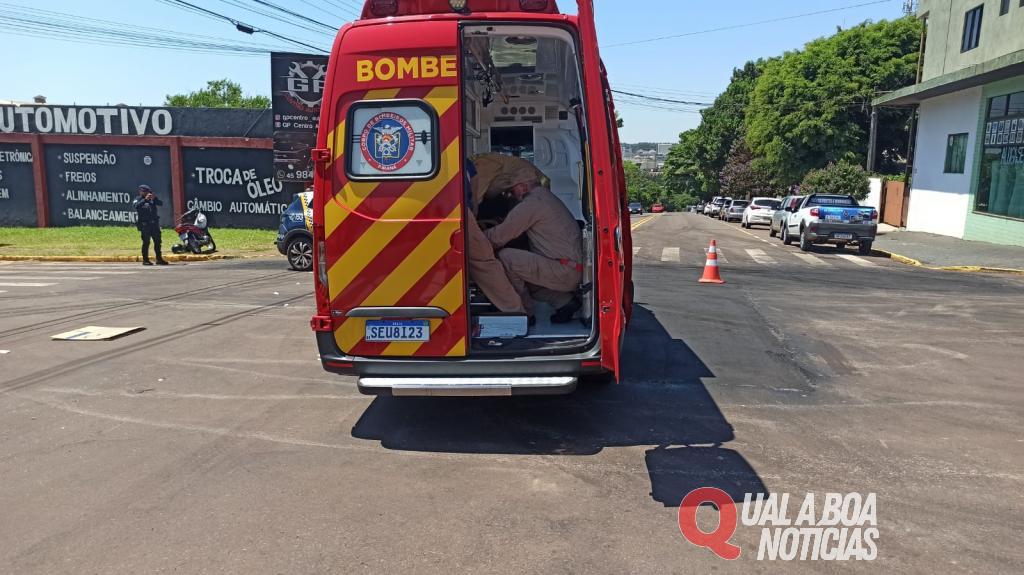 Colisão entre carro e moto é registrada no centro de Toledo; Motociclista fratura perna e braço