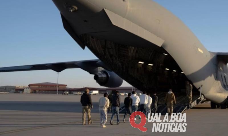 Deportados: EUA preveem novo voo ao Brasil em 7 de fevereiro