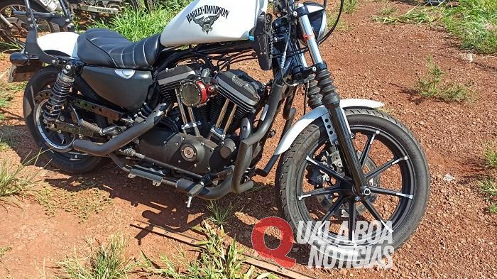 PM flagra jovem como moto barulhenta e veiculo é aprendido, em Toledo