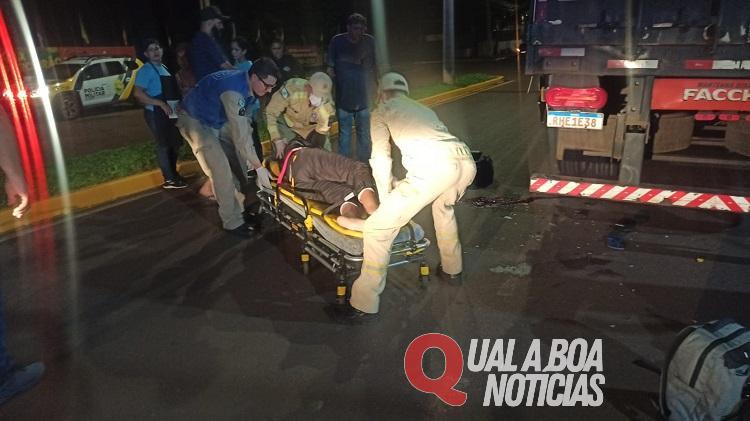 Jovem ciclista de 18 anos fica gravemente ferida após colisão com carreta estacionada na Av. Maripá
