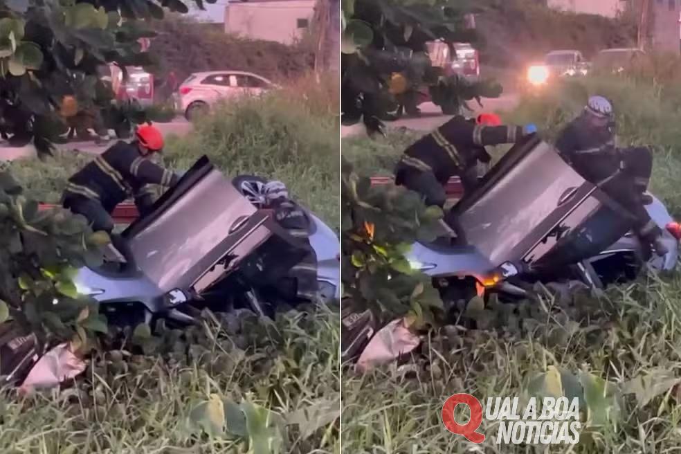 Idoso perde a vida tentando fugir de assalto; O veiculo capotou e caiu em canal