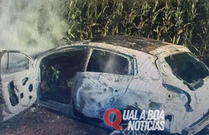 Carro furtado é encontrado incendiado próximo a Lacto Bom em Toledo