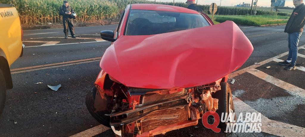 Colisão na PR-239 entre dois veículos deixa dois feridos, em Assis Chateaubriand