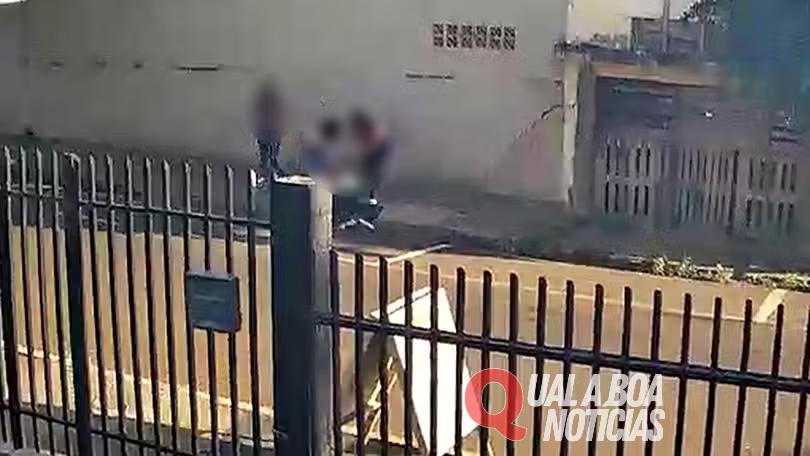 Jovem é esfaqueada por grupo de garotas em rua no Paraná