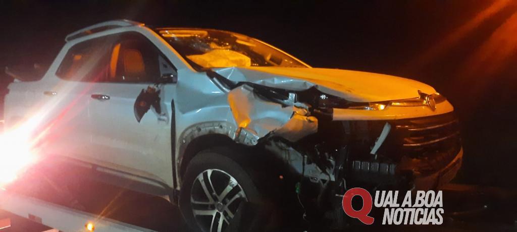 Colisão entre Fiat Toro e motocicleta deixa uma jovem morta na PR-317, em Toledo