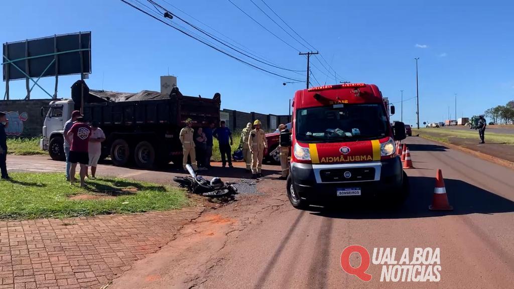 Durante tentativa de ultrapassagem motociclista morre, em Cascavel