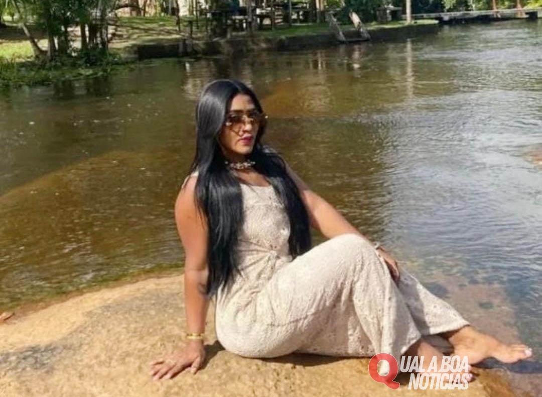 Vídeo mostra mulher sendo assassinada a facadas pela ex-companheira