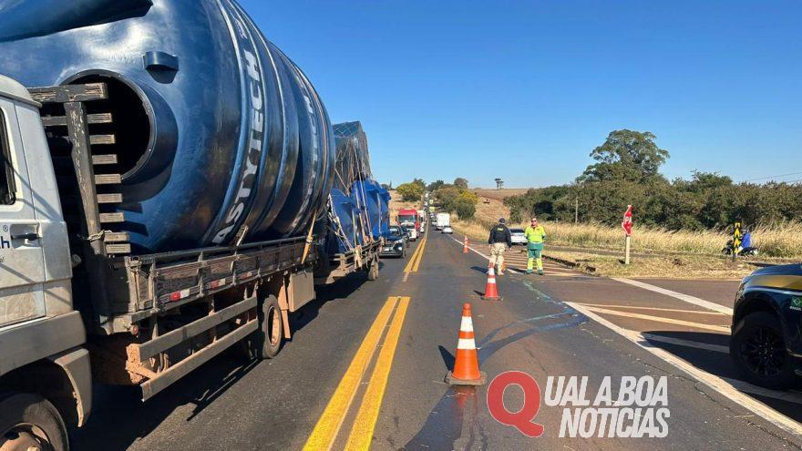 Colisão entre três veículos na BR-369 deixa um morto e dois gravemente feridos