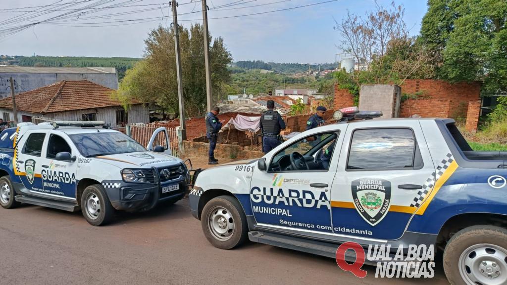 Guarda Municipal tenta abordagem de homem que invadiu terreno no centro de Toledo