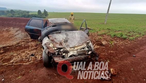 Carro carregado com maconha capota na BR-369 após fuga da Polícia Rodoviária Federal em Cascavel