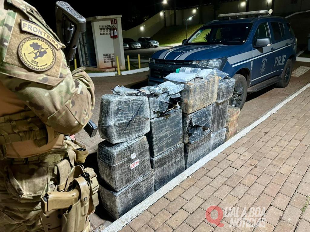 Carga de arroz escondia mais de 370 kg de drogas e é apreendida na BR-369, entre Cascavel e Corbélia